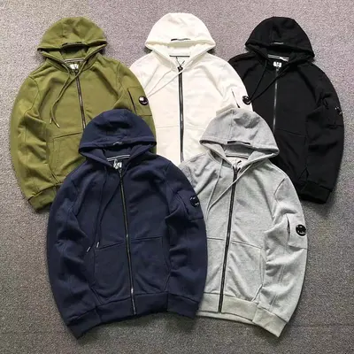 ￥175 CP HOODIE 42060908143（im 170cm 60kg i wear size M in the phot）