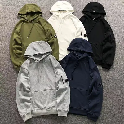 ￥165 CP HOODIE 42060914143（im 170cm 60kg i wear size M in the phot）