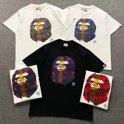 ¥82 BAPE T-SHIRT 4206102398(im 170cm 60kg i wear size L in the phot)