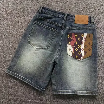 ¥195 L⭐ SHORTS 22061019125(im 170cm 60kg i wear size 31 in the phot)
