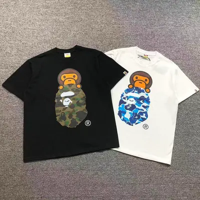 ¥82 BAPE T-SHIRT 4206100498(im 170cm 60kg i wear size L in the phot)