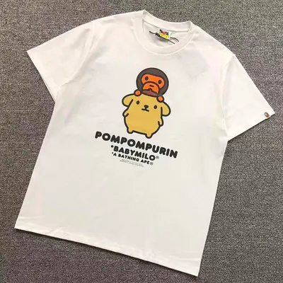 ¥82 BAPE T-SHIRT 4206101898(im 170cm 60kg i wear size L in the phot)