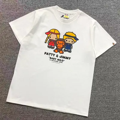 ¥82 BAPE T-SHIRT 4206101998( im 170cm 60kg i wear size L in the phot)