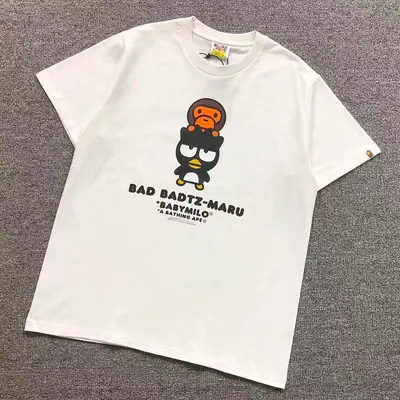 ¥82 BAPE T-SHIRT 4206101398(im 170cm 60kg i wear size L in the phot)