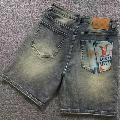 ¥195 L⭐ SHORTS 22061018125(im 170cm 60kg i wear size 31 in the phot)