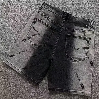 ¥195 D⭐LC⭐ GA⭐⭐A⭐A SHORTS 22061013125(im 170cm 60kg i wear size 31 in the phot)