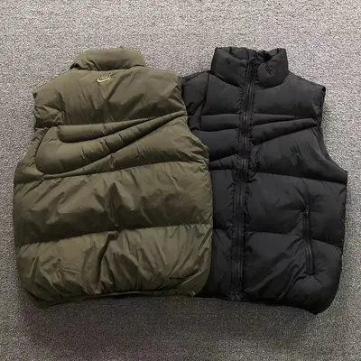 ¥185 N⭐K⭐ VEST COTTON CIOTHES 4206110177(im 170cm 60kg i wear size L in the phot)