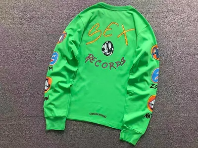 ¥105 C⭐⭐OME HE⭐⭐TS LONG SLEEVED 420612454144(im 170cm 60kg i wear size M in the phot)