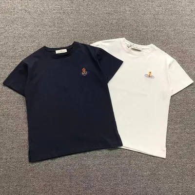 ¥135 VIVIENNE WESTWOOD T-SHIRT FEMAIE STYIE 2206120401