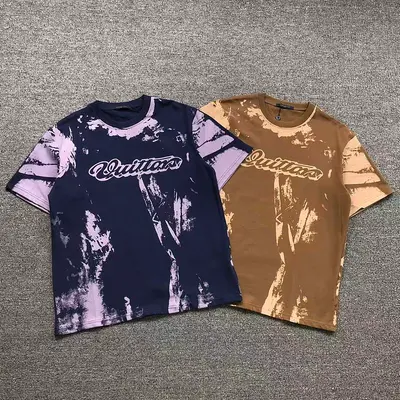 ¥118 L⭐ T-SHIRT 5261301147(im 170cm 60kg i wear size M in the phot)