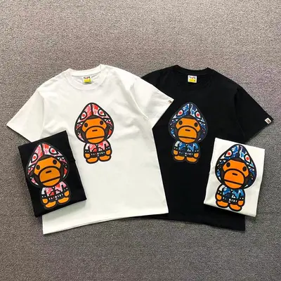 ¥98 BAPE T-SHIRT 3206130721(im 170cm 60kg i wear size M in the phot)