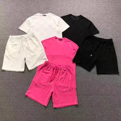 TOP ¥105 SHORTS ¥105 L⭐ T-SHIRT SHORTS 126130132