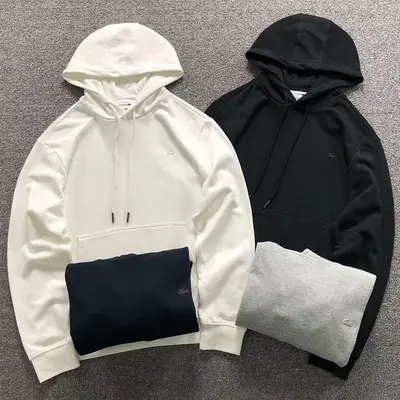 ¥145 LACOSTE HOODIE 2206150404(im 170cm 60kg i wear size L in the phot)