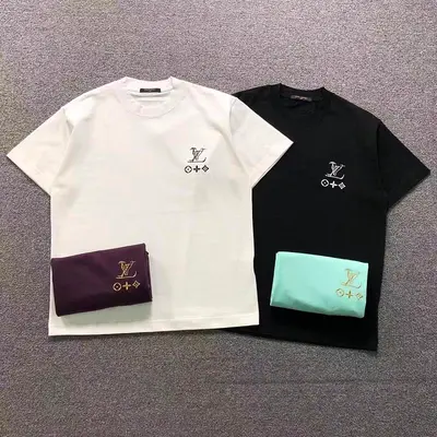 ￥125 L⭐ T-SHIRT 5261605147（im 170cm 60kg i wear size L in the phot）
