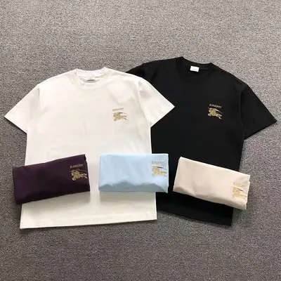 ￥125 B⭐R⭐E⭐RY T-SHIRT 5261608147（im 170cm 60kg i wear size L in the phot）