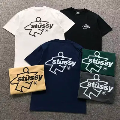￥82 STUSSY T-SHIRT 126173002（im 170cm 60kg i wear size M in the phot）