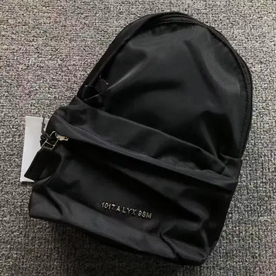 ￥168 1017AL⭐⭐9⭐M BAG 3206187221 (长20CM*宽5CM*高28CM)