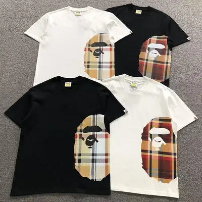 ¥88 BAPE T-SHIRT 2206204331(im 170cm 60kg i wear size M in the phot)