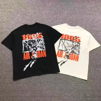 ¥113 A⭐R J⭐R⭐AN T-SHIRT 3206201819(im 170cm 60kg i wear size L in the phot)
