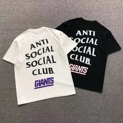 ¥88 ANTI SOCIAL SOCIAL CLUB T-SHIRT 3206211302(im 170cm 60kg i wear size M in the phot)