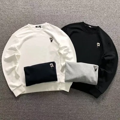 ¥158 KARL LAGERFELD HOODIE 2206210404(im 170cm 60kg i wear size L in the phot)