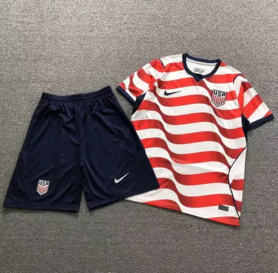￥82 FOOTBALL T-SHIRT SHORTS 1262207002 （im 170cm 60kg i wear size L in the phot）