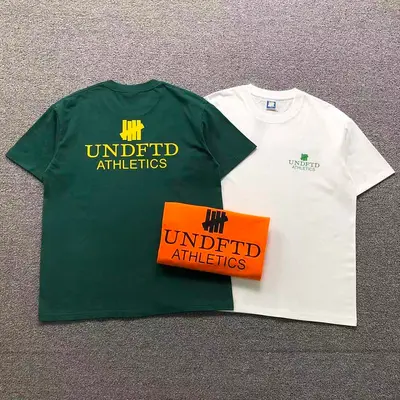 ￥88 UNDEFEATED T-SHIRT 126232102（im 170cm 60kg i wear size L in the phot）