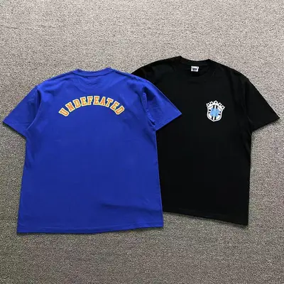 ¥88 UNDEFEATED T-SHIRT 126231502(im 170cm 60kg i wear size L in the phot)