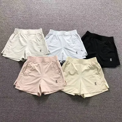 ¥135 ON SHORTS FEMAIE STYIE 2206240801