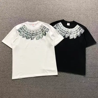 ¥158 S⭐⭐R⭐⭐E T-SHIRT 42062403001(im 170cm 60kg i wear size S in the phot)