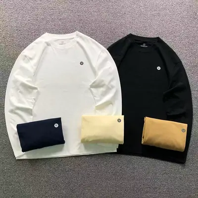 ¥135 LULULEMON LONG SLEEVED 2206251104(im 170cm 60kg i wear size XL in the phot)
