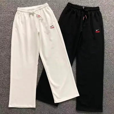 ¥139 N⭐K⭐ TROUSERS 4206250777(im 170cm 60kg i wear size M in the phot)