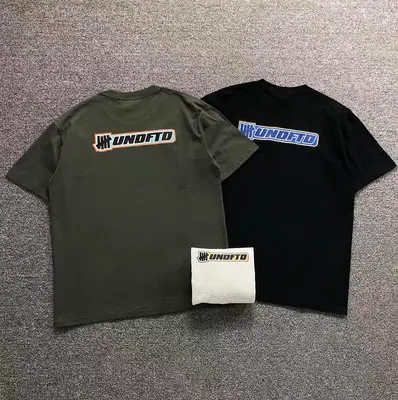 ¥88 UNDEFEATED T-SHIRT 126263302(im 170cm 60kg i wear size L in the phot)