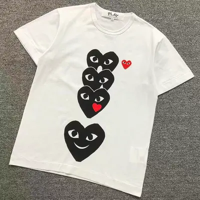 ¥98 CDG T-SHIRT 3206270321(im 170cm 60kg i wear size M in the phot)