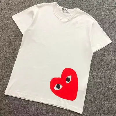 ¥98 CDG T-SHIRT 3206272821(im 170cm 60kg i wear size M in the phot)
