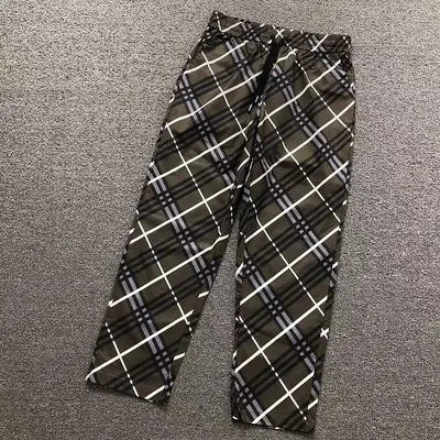 ￥158 B⭐R⭐E⭐RY TROUSERS 52070116147（im 170cm 60kg i wear size M in the phot）