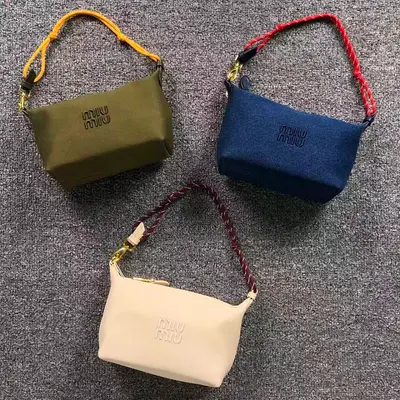 ￥129 M⭐U M⭐U BAG 2207022276 (长20CM*宽10CM*高13CM)