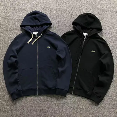 ￥208 LACOSTE HOODIE 2207021604（im 170cm 60kg i wear size M in the phot）