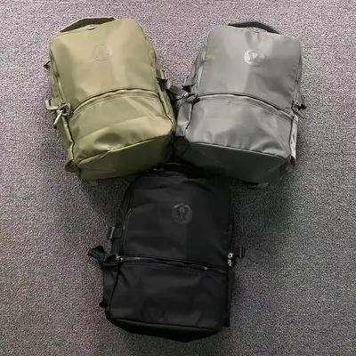 ￥145 LULULEMON BAG 2207022476 (长27CM*宽15CM*高40CM)