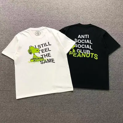 ￥88 ANTI SOCIAL SOCIAL CLUB T-SHIRT 3207031502（im 170cm 60kg i wear size L in the phot）