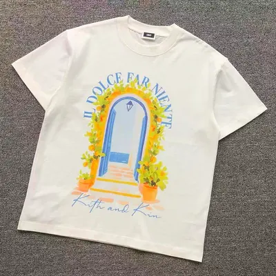 ￥98 KITH T-SHIRT 12732095（im 170cm 60kg i wear size S in the phot）