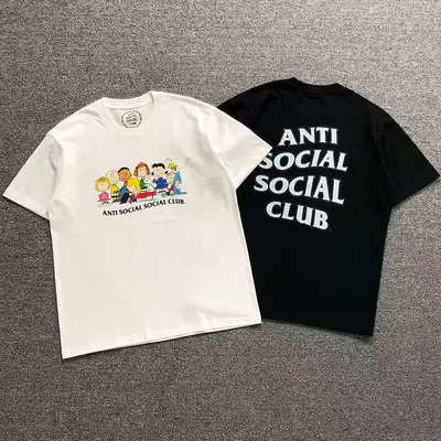 ¥88 ANTI SOCIAL SOCIAL CLUB T-SHIRT 3207031402(im 170cm 60kg i wear size L in the phot)
