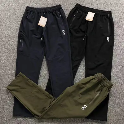 ￥185 ON TROUSERS 2207040304（im 170cm 60kg i wear size XL in the phot）