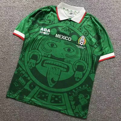 ￥105 FOOTBALL T-SHIRT 22070702002（im 170cm 60kg i wear size M in the phot）