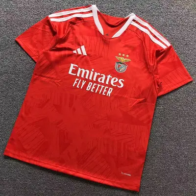 ￥82 FOOTBALL T-SHIRT 127720002（im 170cm 60kg i wear size L in the phot）