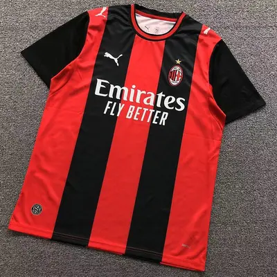 ￥82 FOOTBALL T-SHIRT 127709002（im 170cm 60kg i wear size L in the phot）