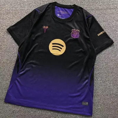 ￥82 FOOTBALL T-SHIRT 127705002（im 170cm 60kg i wear size L in the phot）