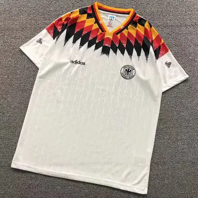 ￥95 FOOTBALL T-SHIRT 127703002（im 170cm 60kg i wear size L in the phot）