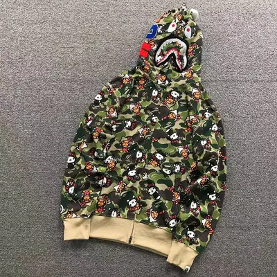 ￥145 BAPE HOODIE 52070717158（im 170cm 60kg i wear size XL in the phot）