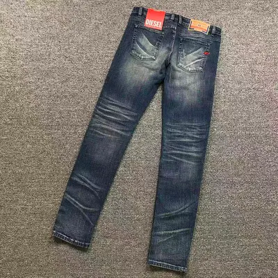 ￥228 DIESEL TROUSERS 3207080917（im 170cm 60kg i wear size 32 in the phot）